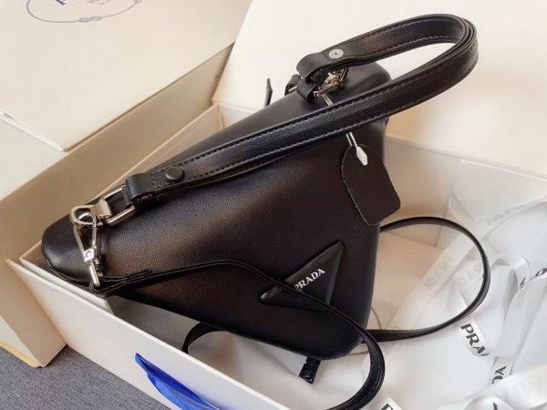 PRDA triangle bag - Image 3