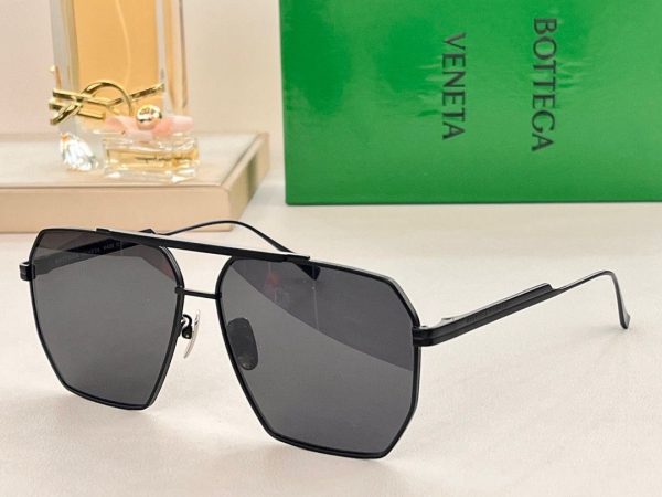 BV sunglasses - Image 23