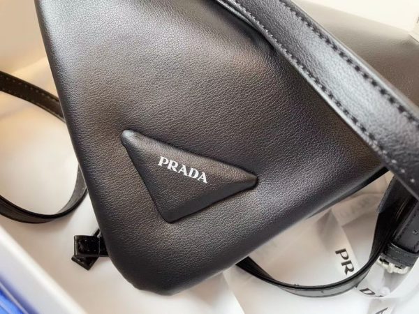 PRDA triangle bag - Image 6