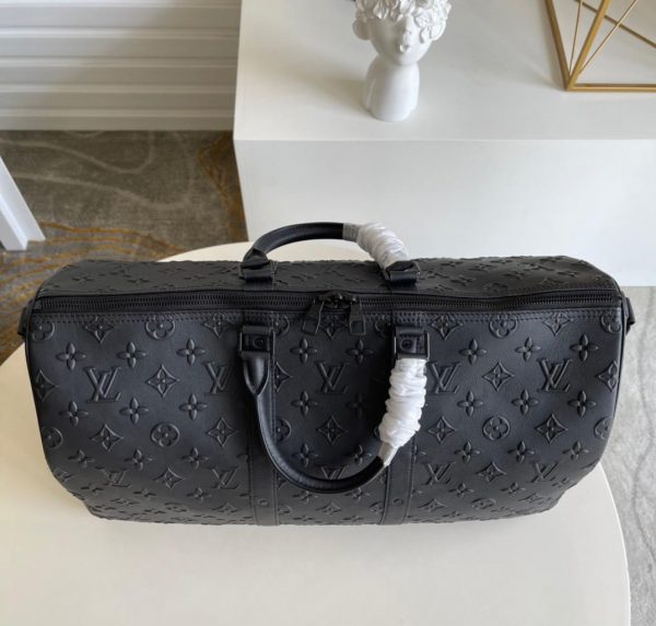 LV Duffle Bag Super A - Image 16