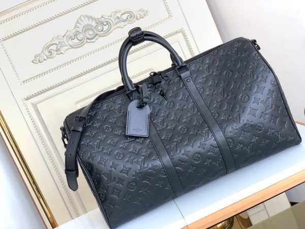 LV Duffle Bag Super A - Image 27