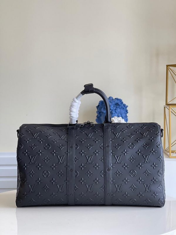 LV Duffle Bag Super A - Image 14