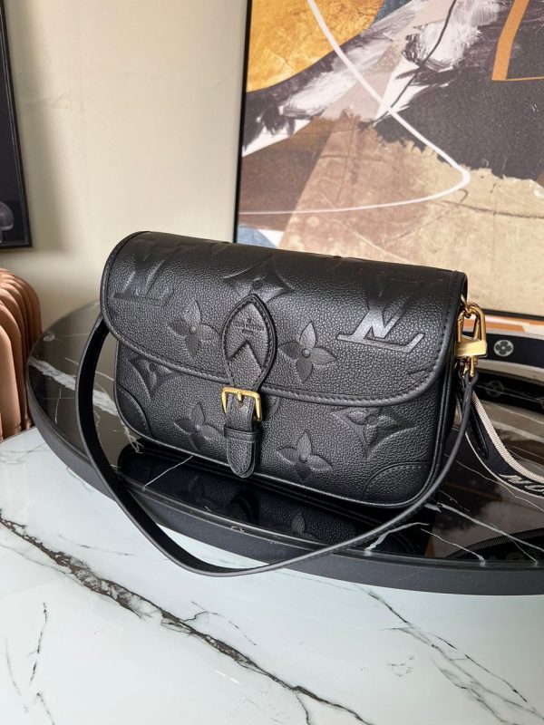 LV Diane Satchel bag Super A
