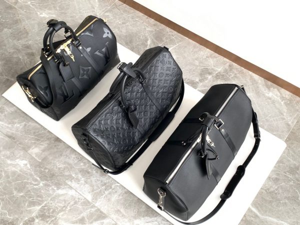 LV Duffle Bag Super A - Image 28