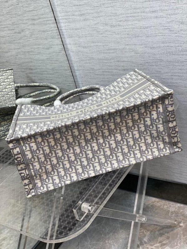 CD Book Tote Regular Edition - Image 15