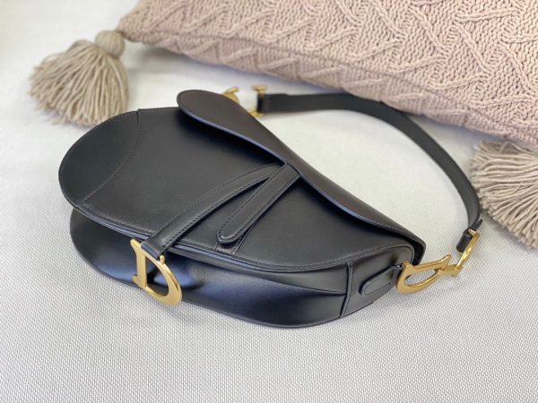 CD Black Saddle Bag Super A - Image 5