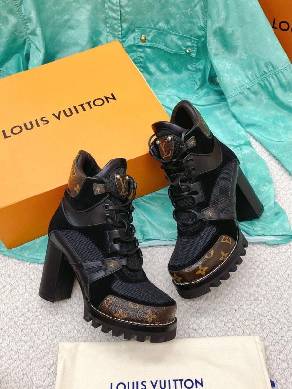 LV Star trial boots Super A