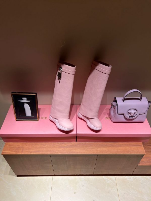Givench Shark Lock Biker Boots Regular - Image 7