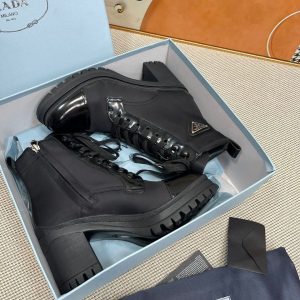 PRDA Leather and nylon fabric booties