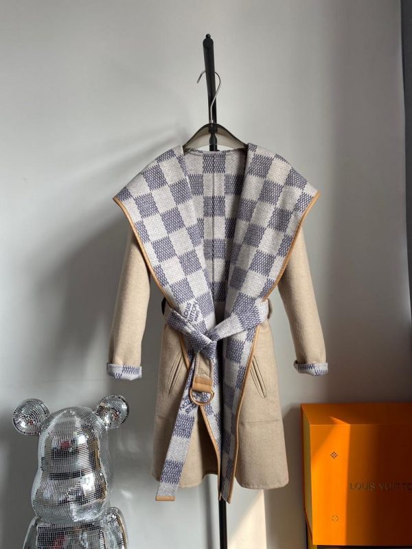 LV Belted Double Face Coat Super A - Image 12