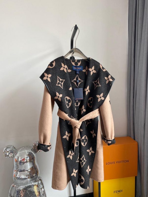 LV Belted Double Face Coat Super A - Image 34