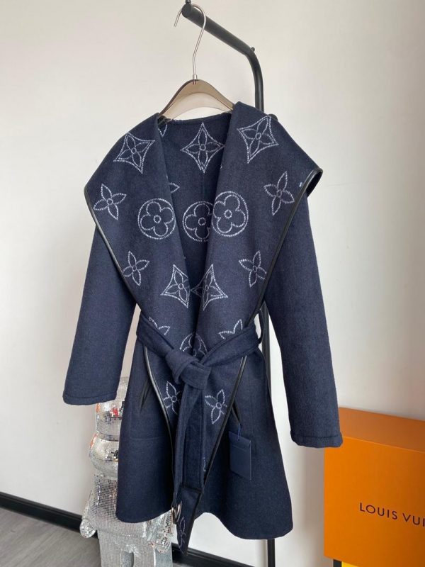 LV Belted Double Face Coat Super A - Image 15