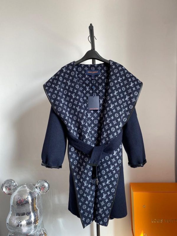 LV Belted Double Face Coat Super A - Image 25