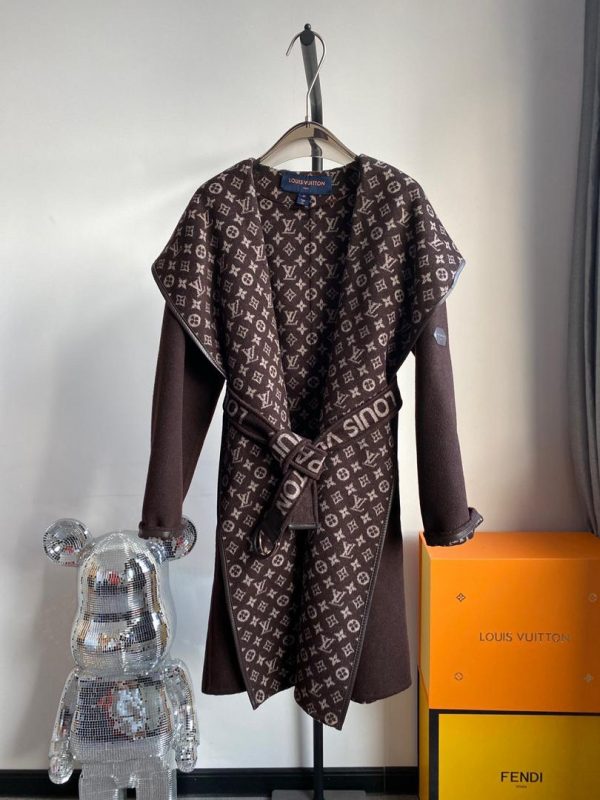 LV Belted Double Face Coat Super A - Image 21