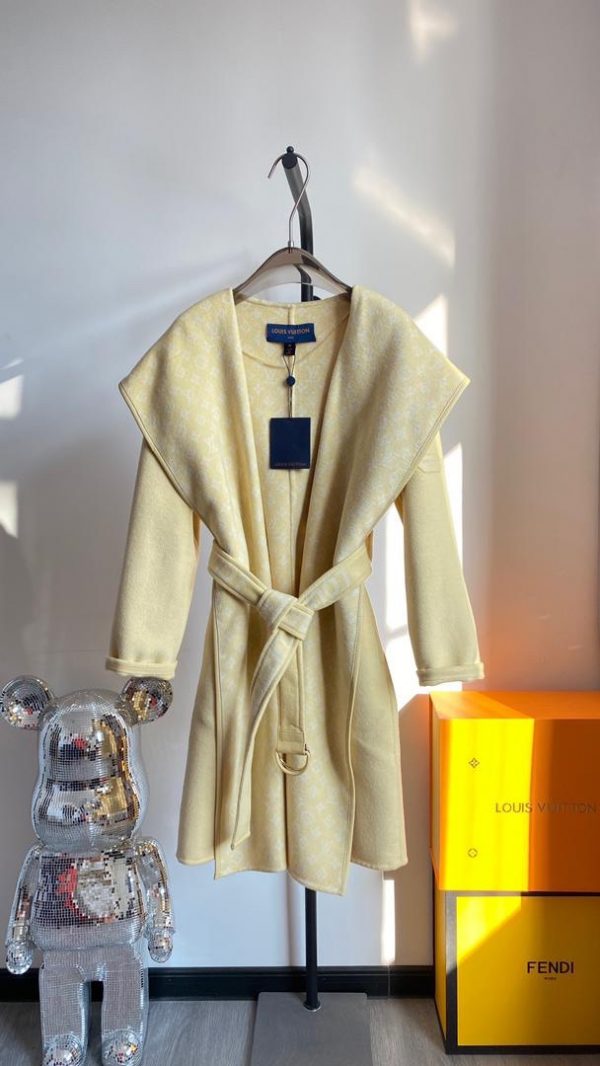 LV Belted Double Face Coat Super A - Image 8
