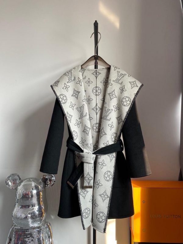 LV Belted Double Face Coat Super A - Image 9