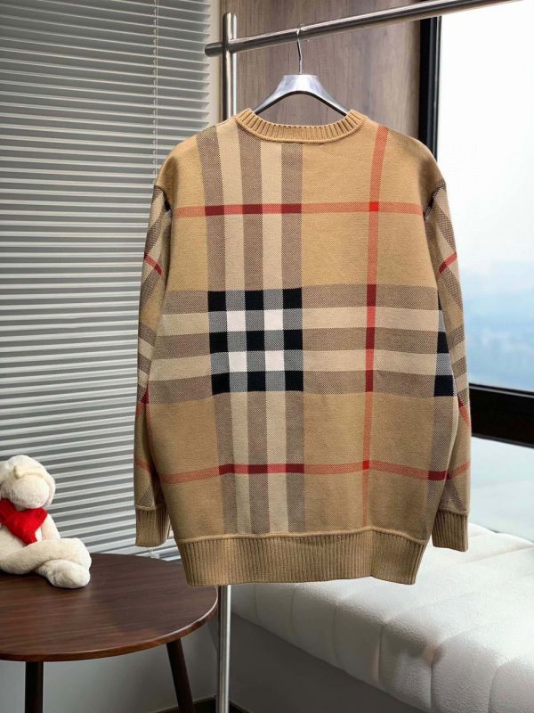 Brbrry Knit Sweater Super A - Image 7