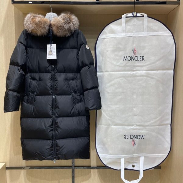 Moncler Down Coat Super A - Image 4