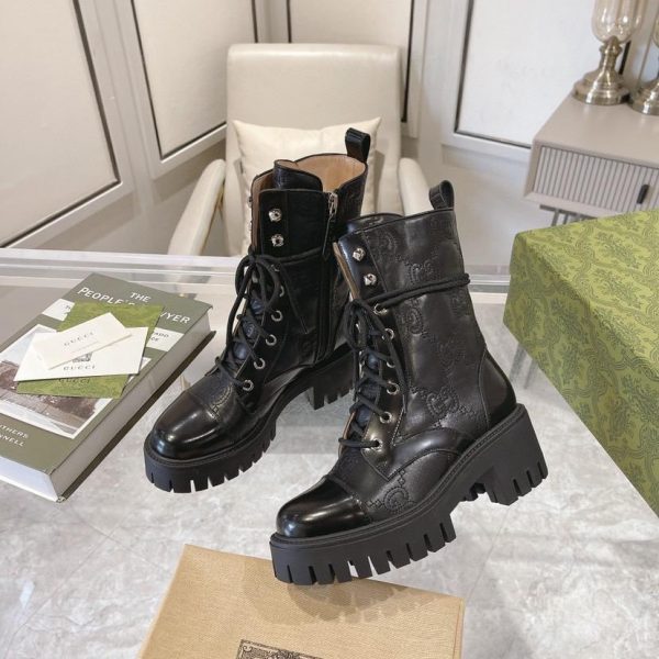 WOMEN'S GG MATELASSÉ LACE-UP BOOT - Image 12