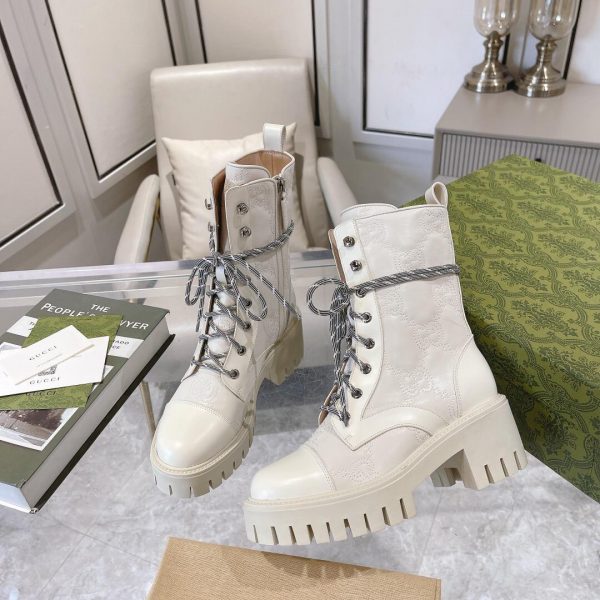 WOMEN'S GG MATELASSÉ LACE-UP BOOT - Image 2