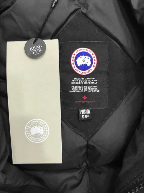 C Goose bomber coat super A - Image 2