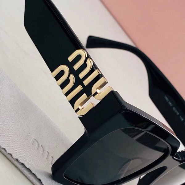 Miu sunglasses - Image 7