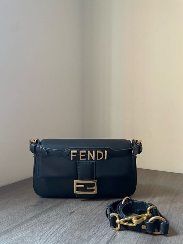 FF baguette bag - Image 11