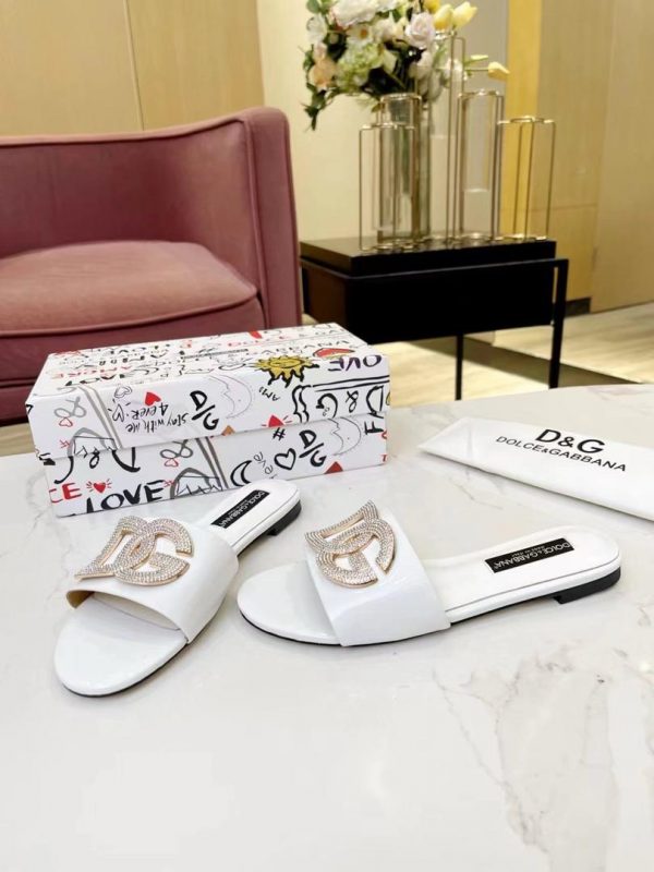 D&G Embellished slides super A - Image 4
