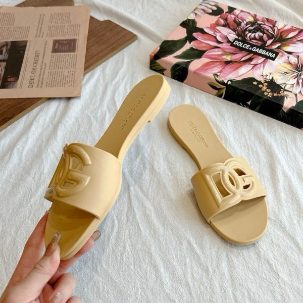 D&G slides - Image 9