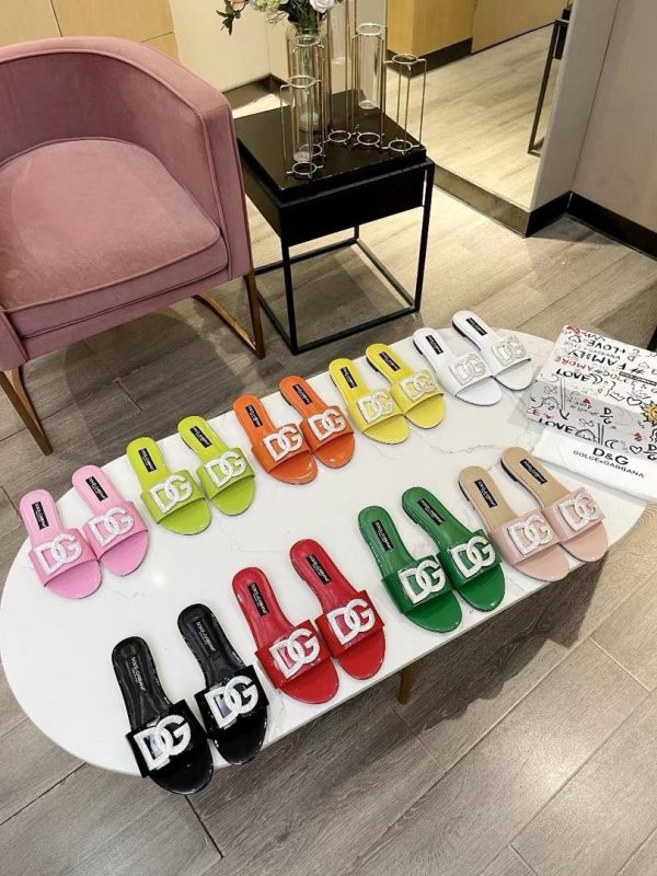 D&G Embellished slides super A