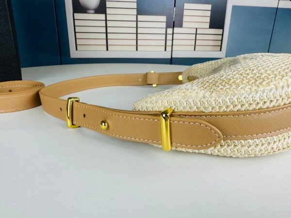 PRDA wicker and leather argué bag - Image 6